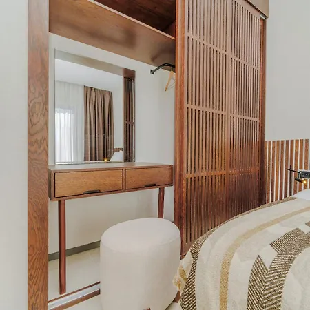 Silence 빌라 페티예